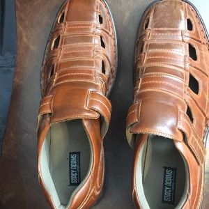 Men’s shoes brand new